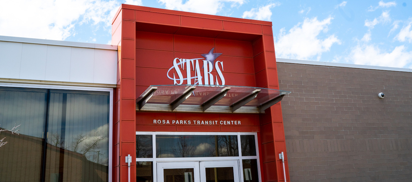 stars streamlining school bus management and route tracking​